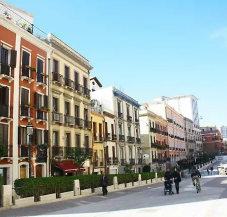 Casa Giusy Nel Corso * קליארי