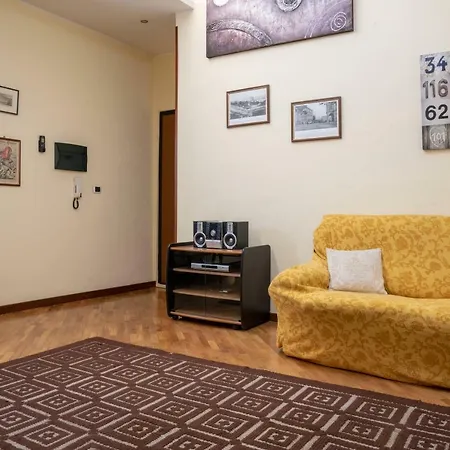 Casa Giusy Nel Corso דירה